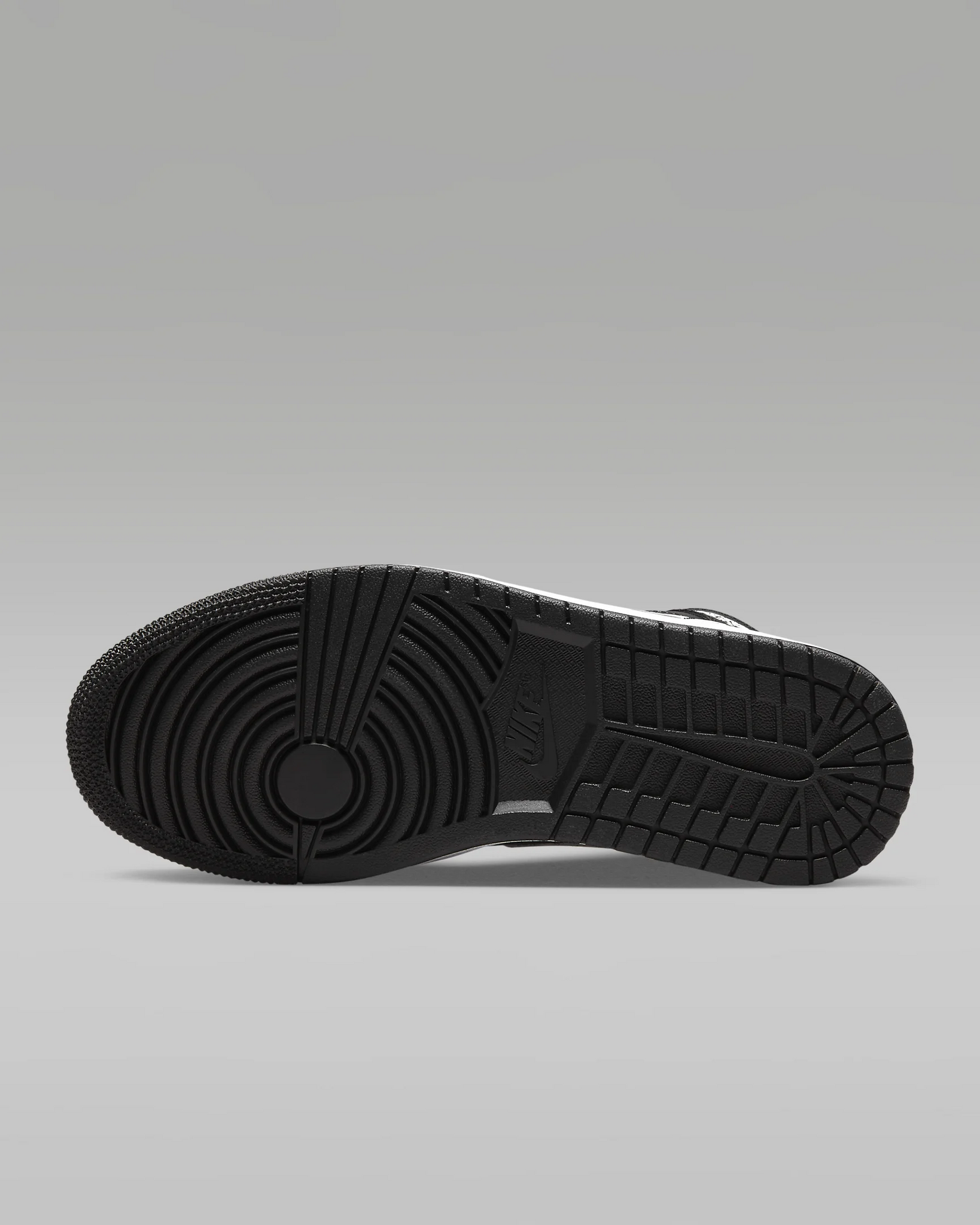 AIR JORDAN 1 MID Black/White #