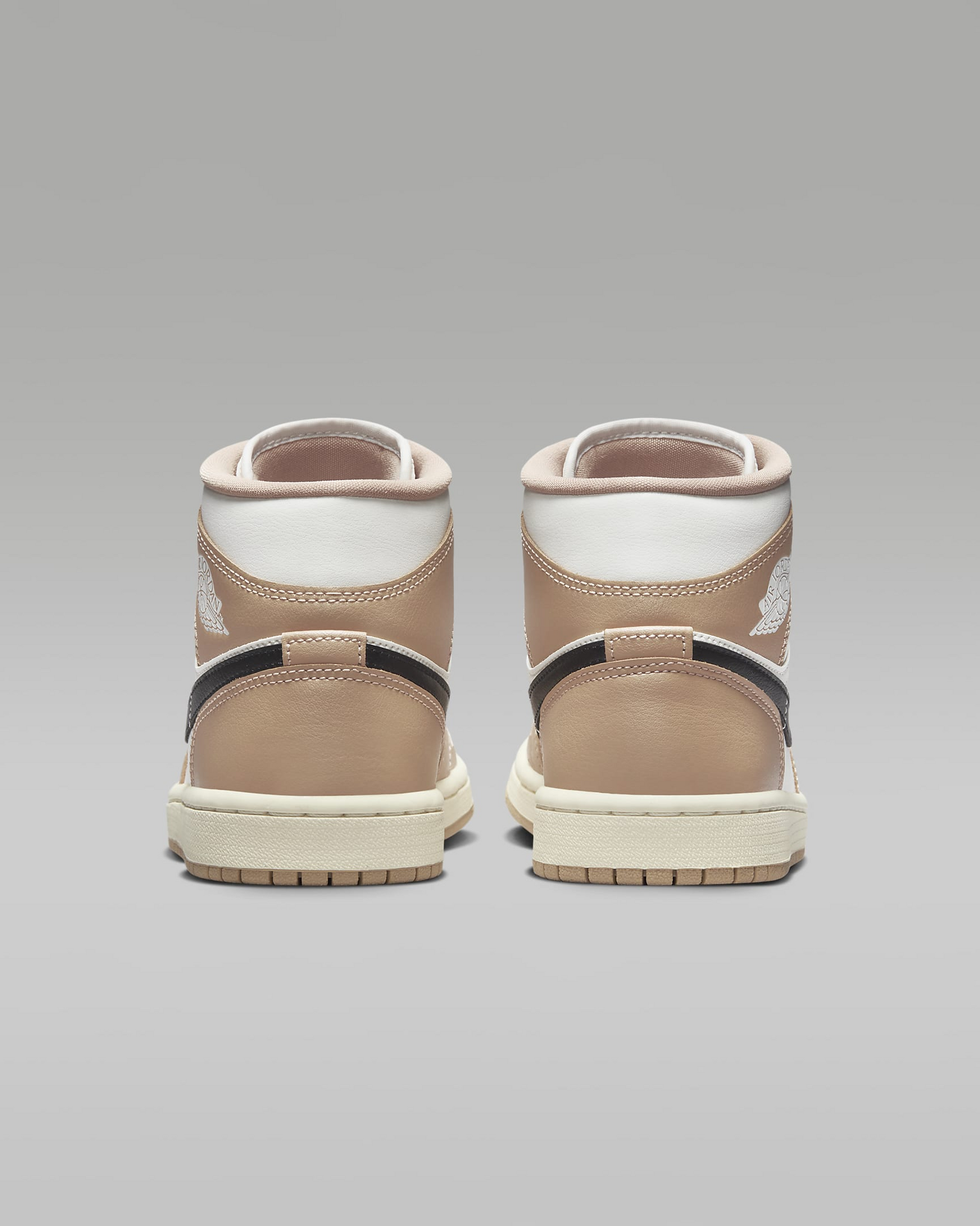 AIR JORDAN 1 Mid #