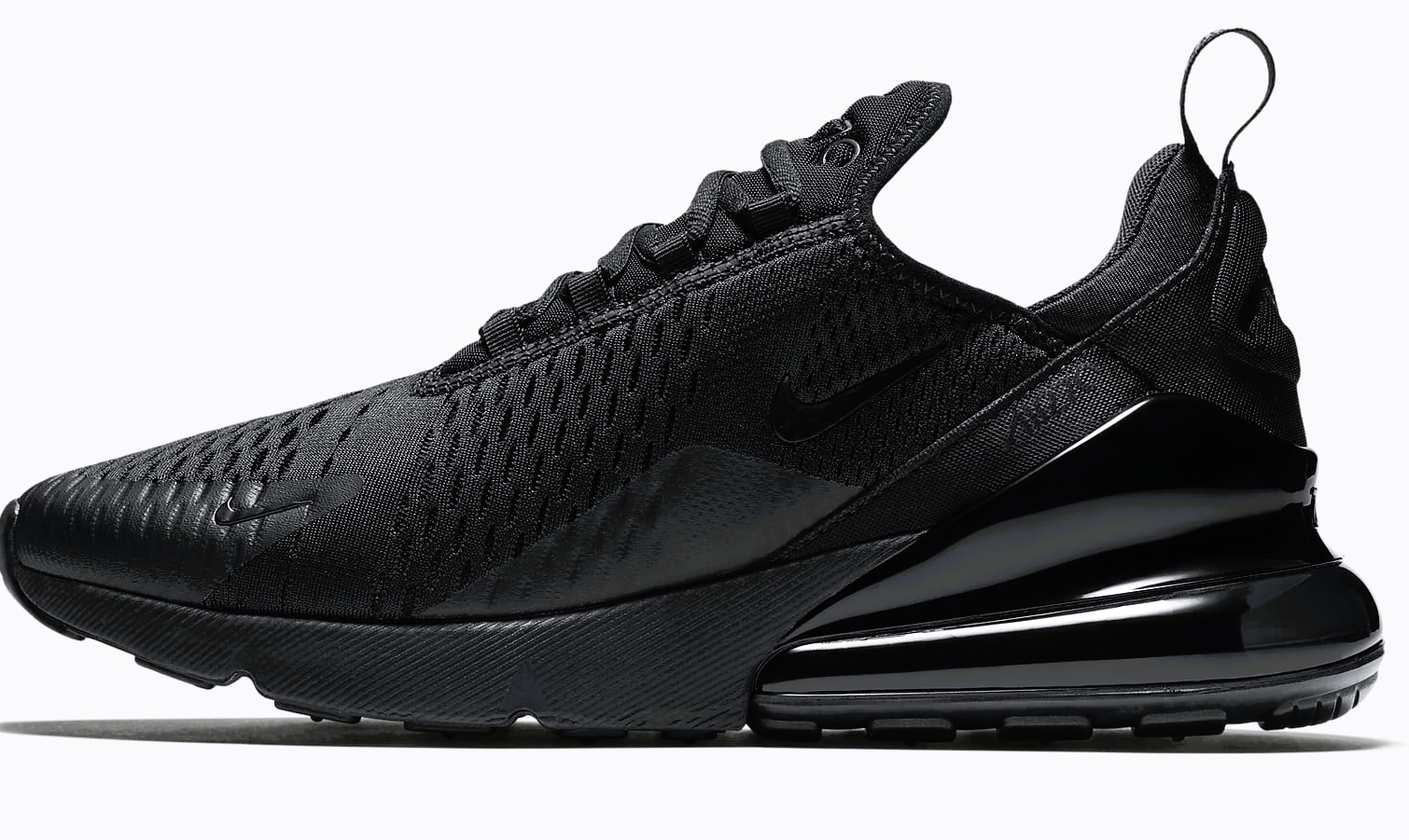 NIKE AIR MAX 270