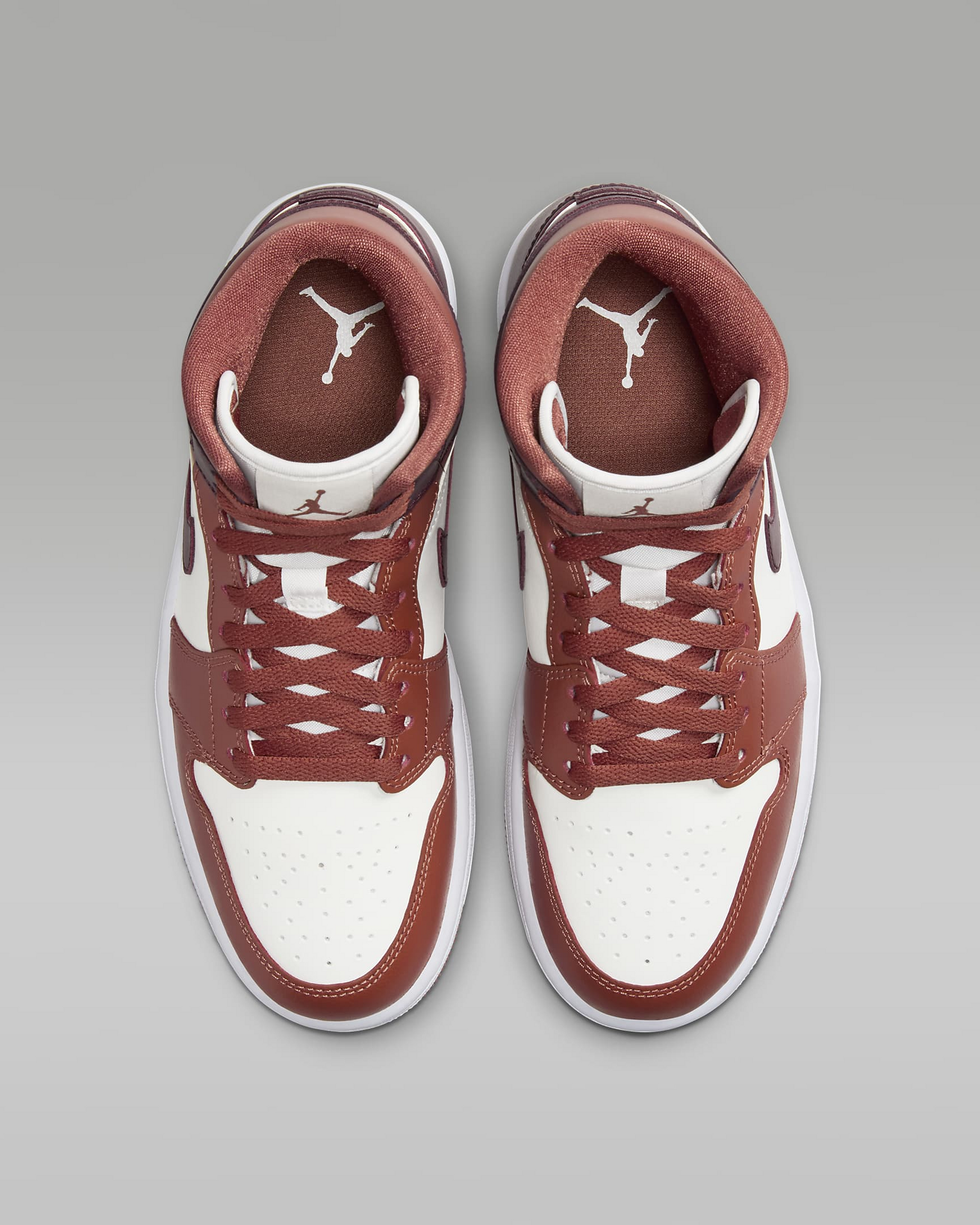 AIR JORDAN 1 Mid #